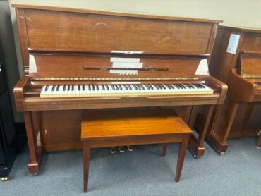 Yamaha U1